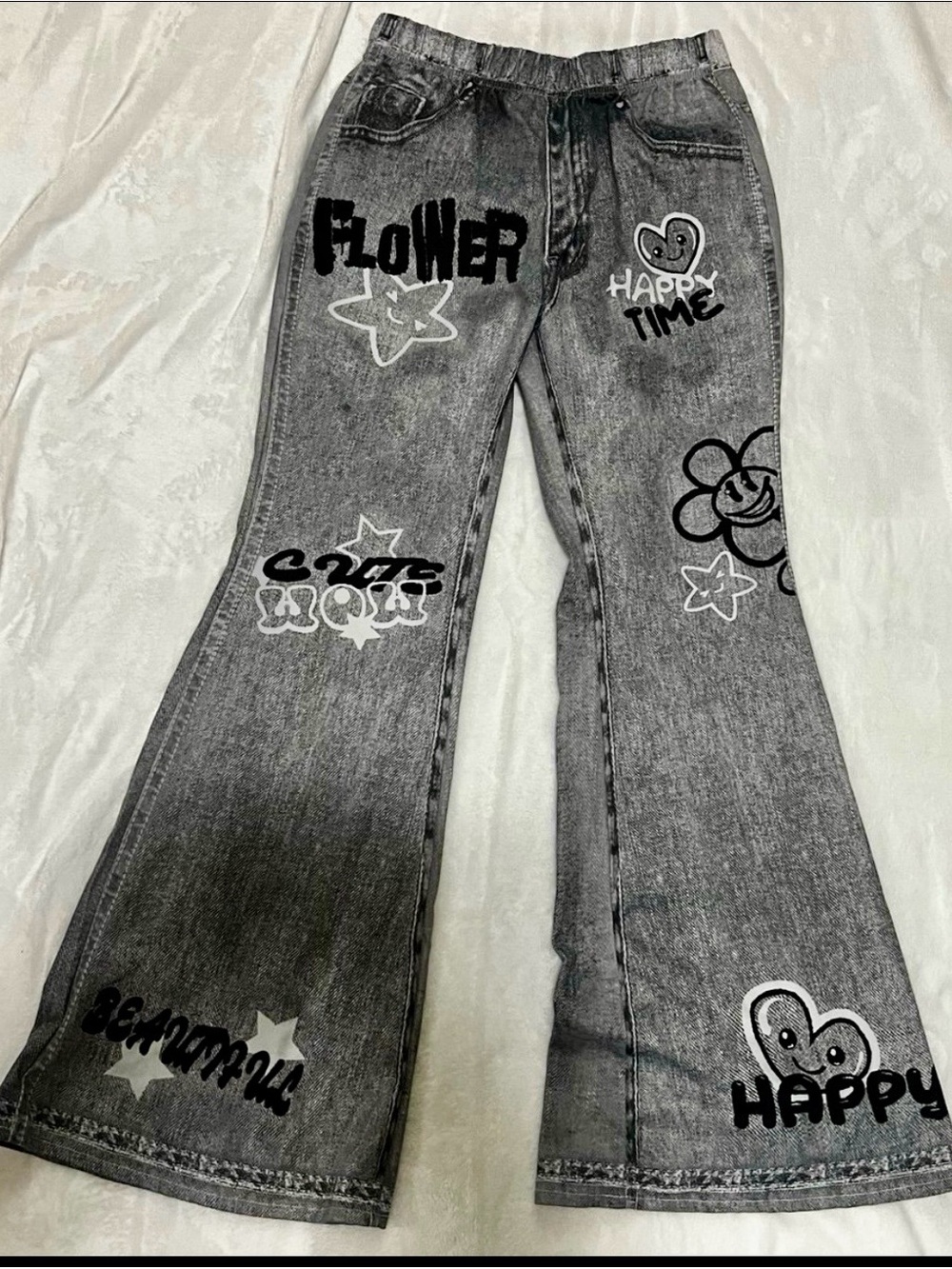SHEIN Gray Graphic Flared Jeans with Happy Time Prints